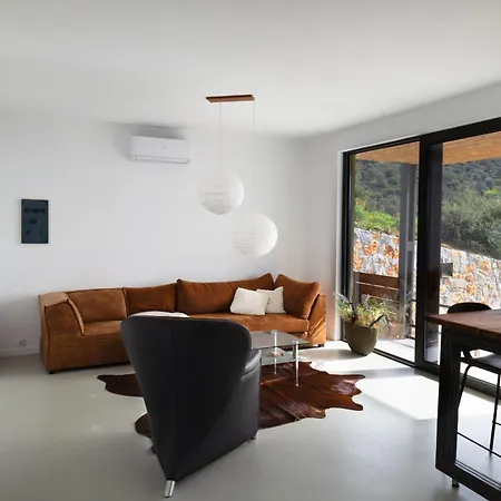 Villa Meraki *